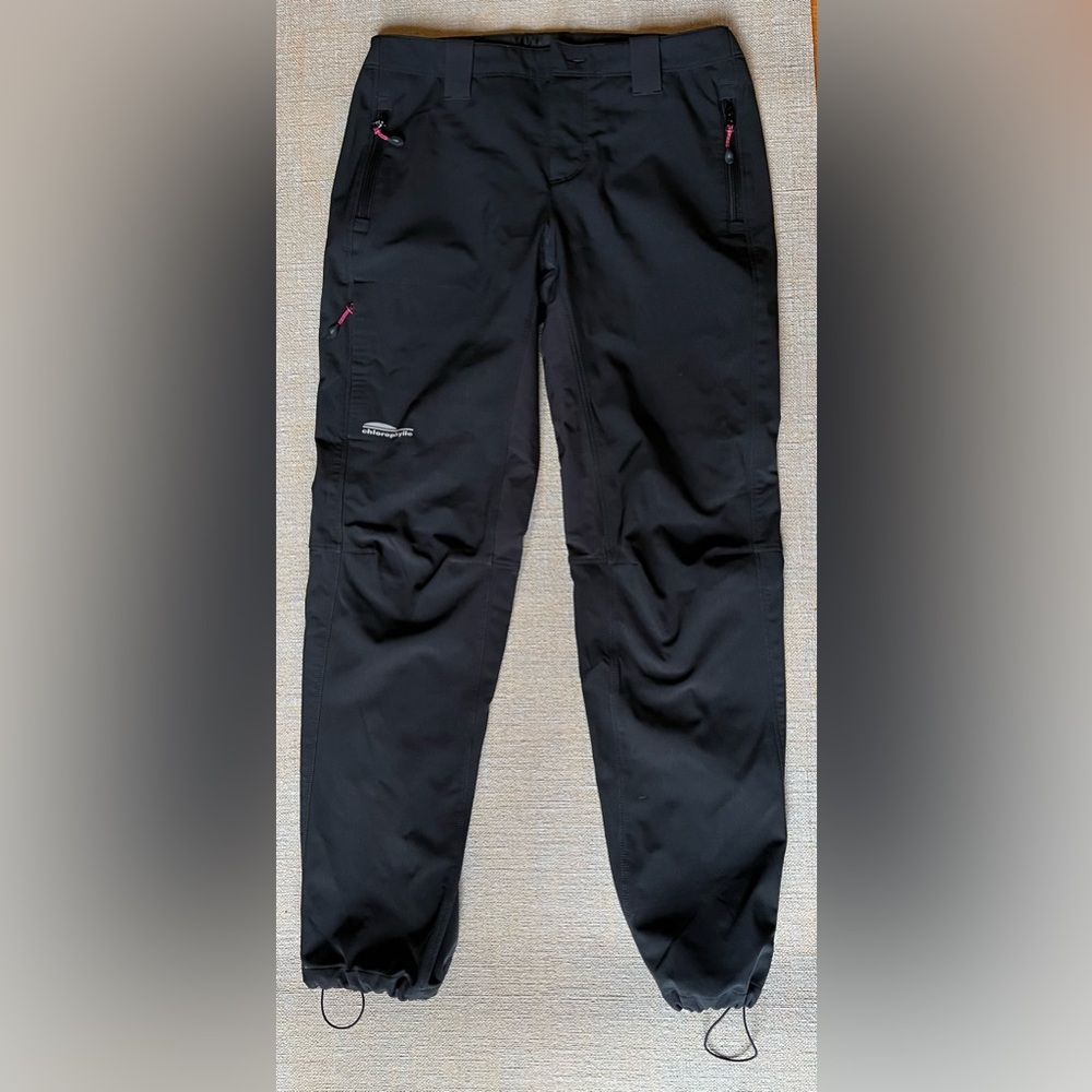 Chlorophylle Women's Soft Shell Fleece Lined Pants in Black. Canadian Brand!